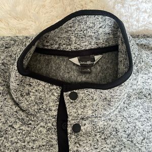 Eddie Bauer (unisex)jacket. Very warm.